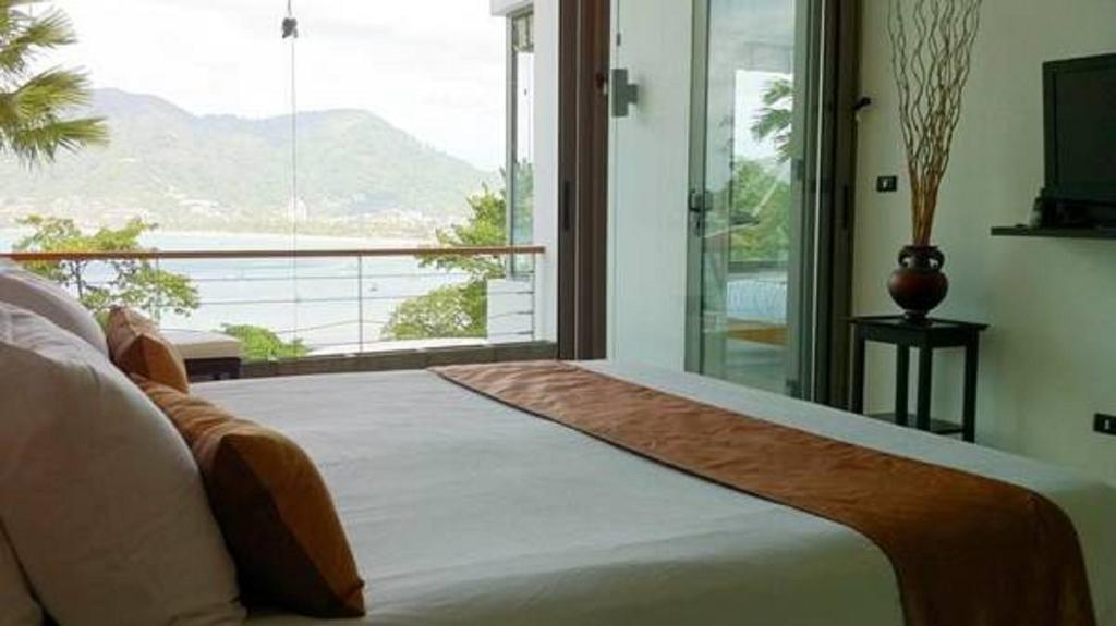 Atika Villas Patong Esterno foto