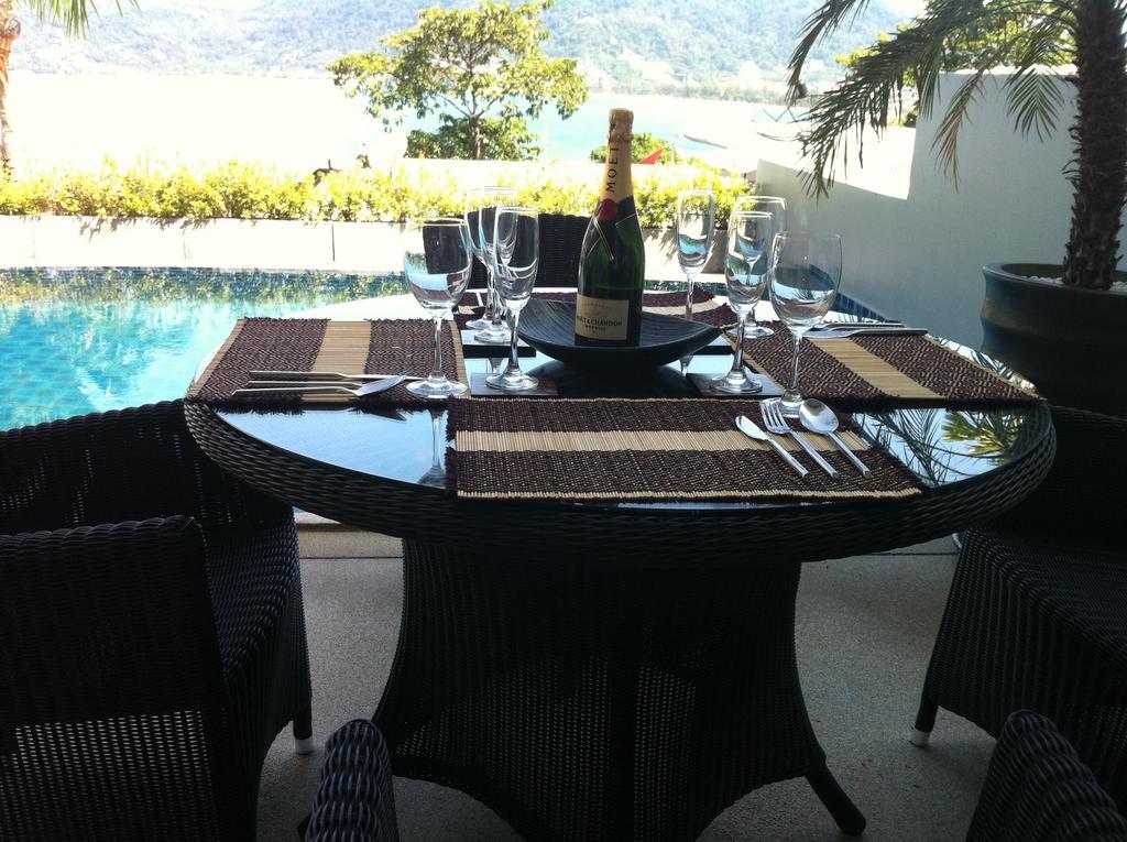 Atika Villas Patong Esterno foto