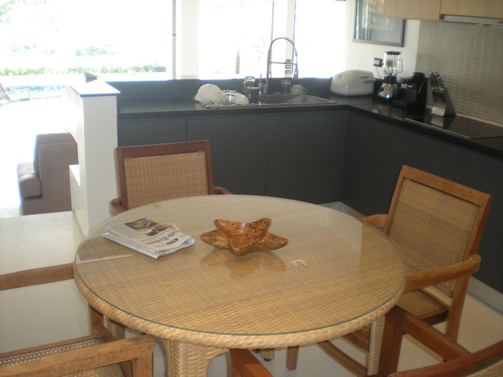 Atika Villas Patong Esterno foto